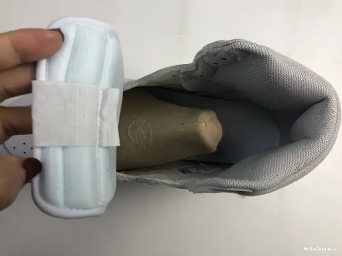 MaikeSneakers Jordan Air 85 Grey Retro BQ4422-100 1 Neutral High 0401